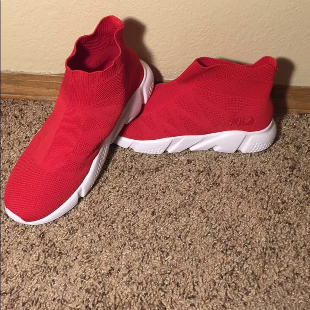 SOLD (40$) FILA Shoes